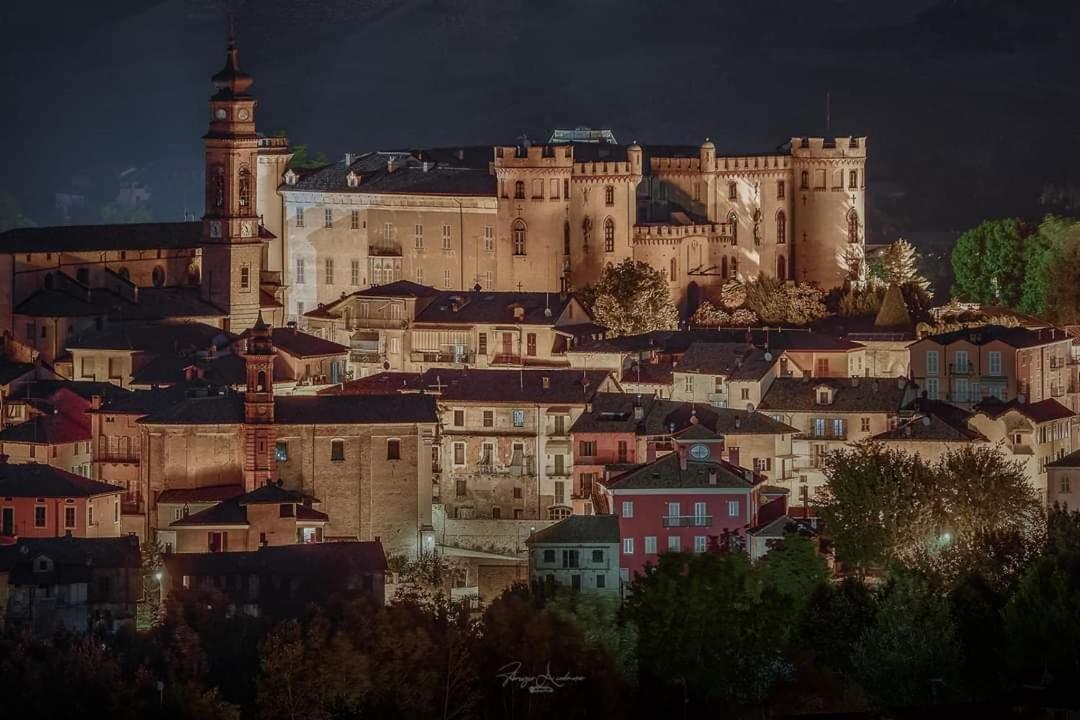 La Rocca Di Efisio Aparthotel Costigliole d'Asti Εξωτερικό φωτογραφία